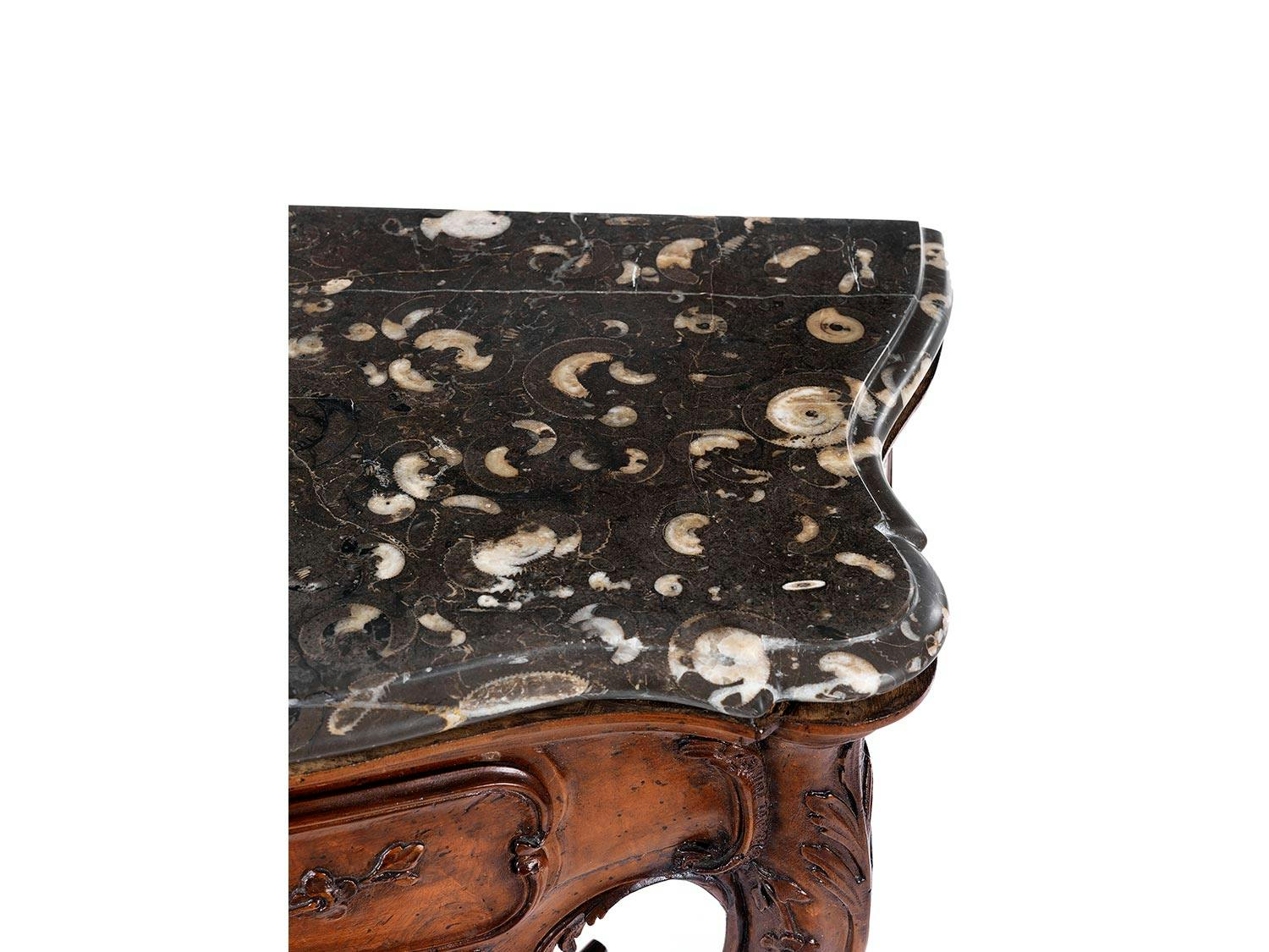 Detailabbildung: Louis XV-Konsole