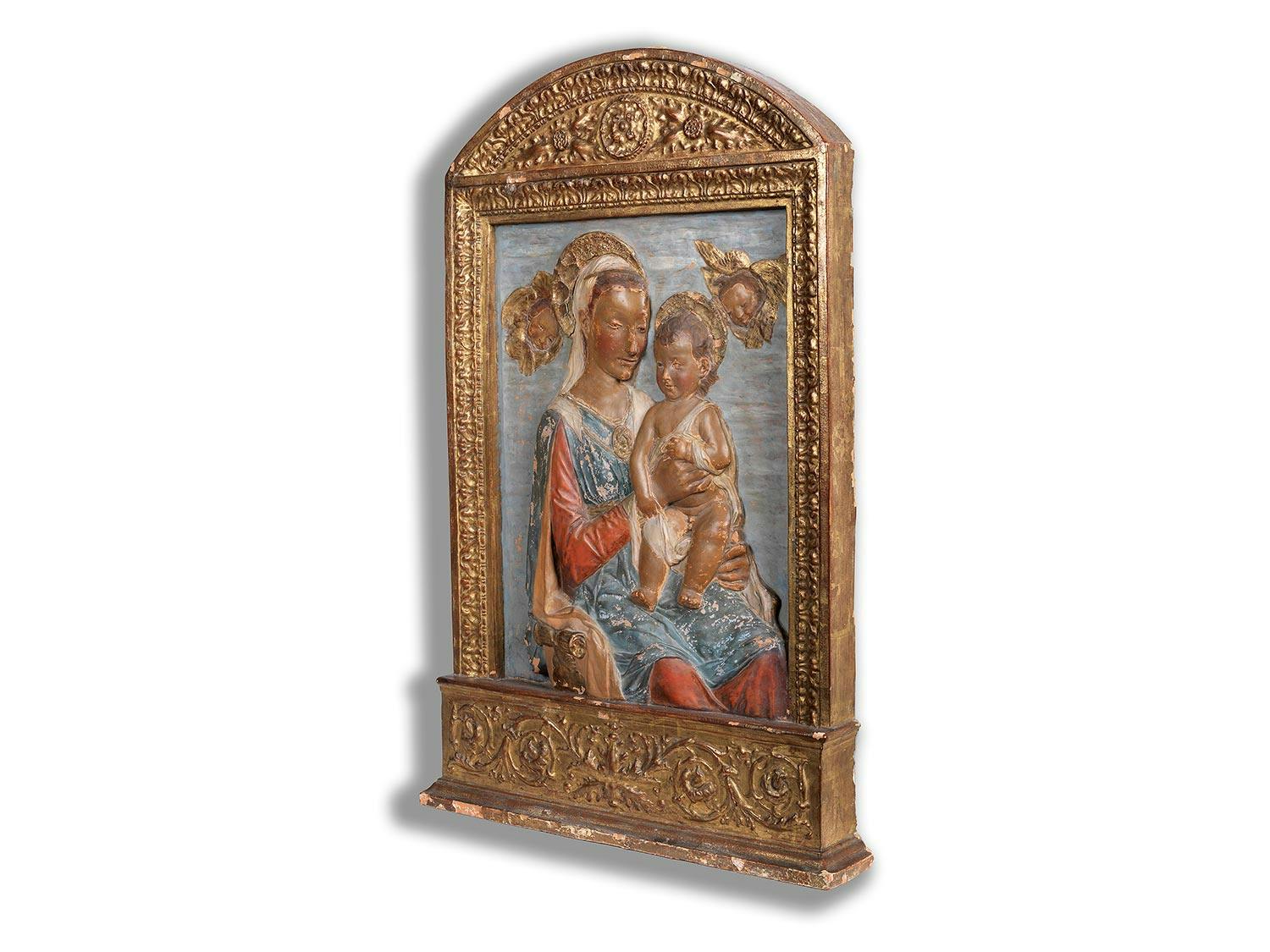 Detailabbildung: Große Ädikula mit Relief – Madonna mit Kind