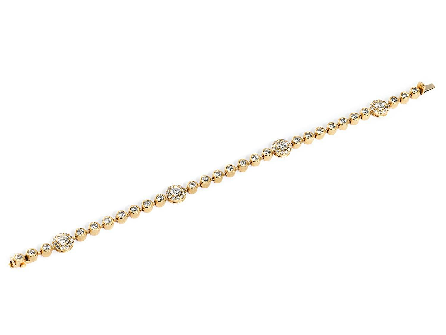 Brillantarmband mit Rosetten von Wempe by Kim