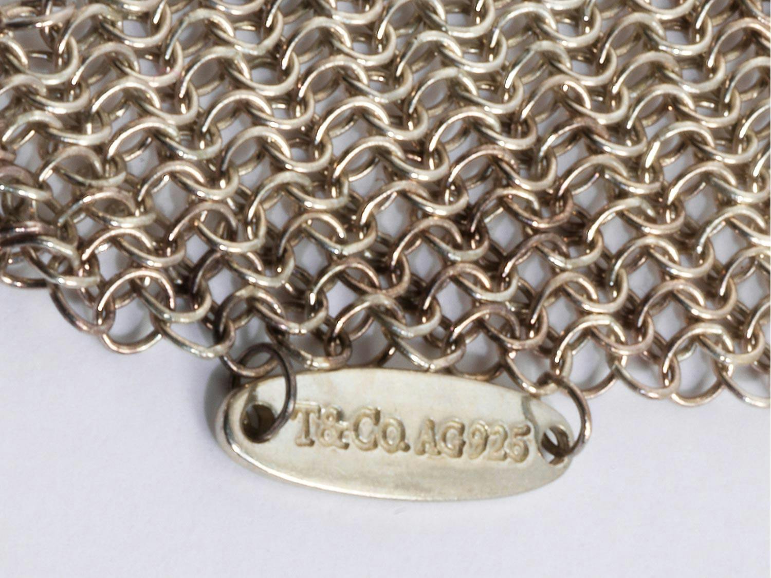 Detailabbildung: Silberne Schal-Kette von Elsa Peretti für Tiffany